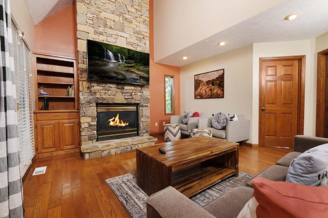 Вилла Gateway To The Smokies Пиджен-Фордж Экстерьер фото